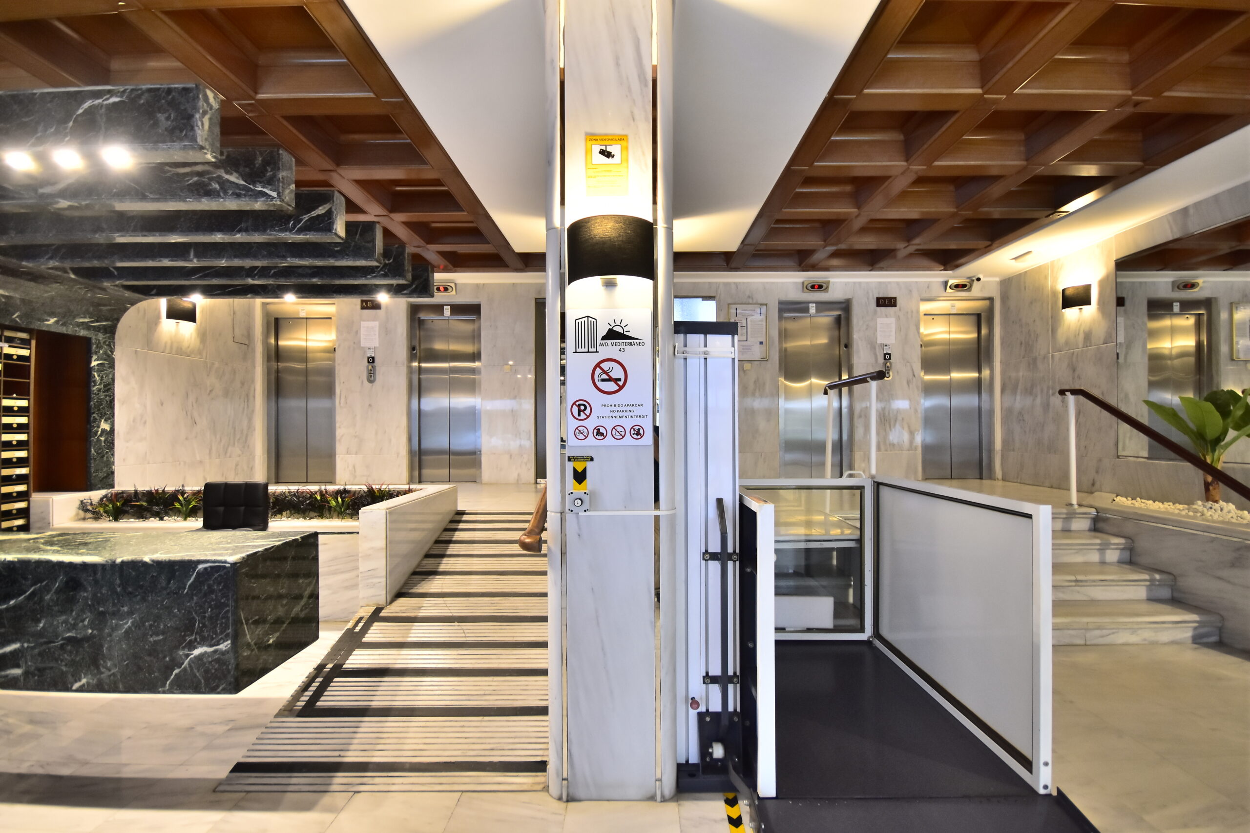 Hall edificio